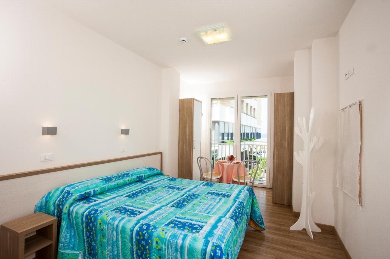 Beach Residence Gabicce Mare Exterior foto