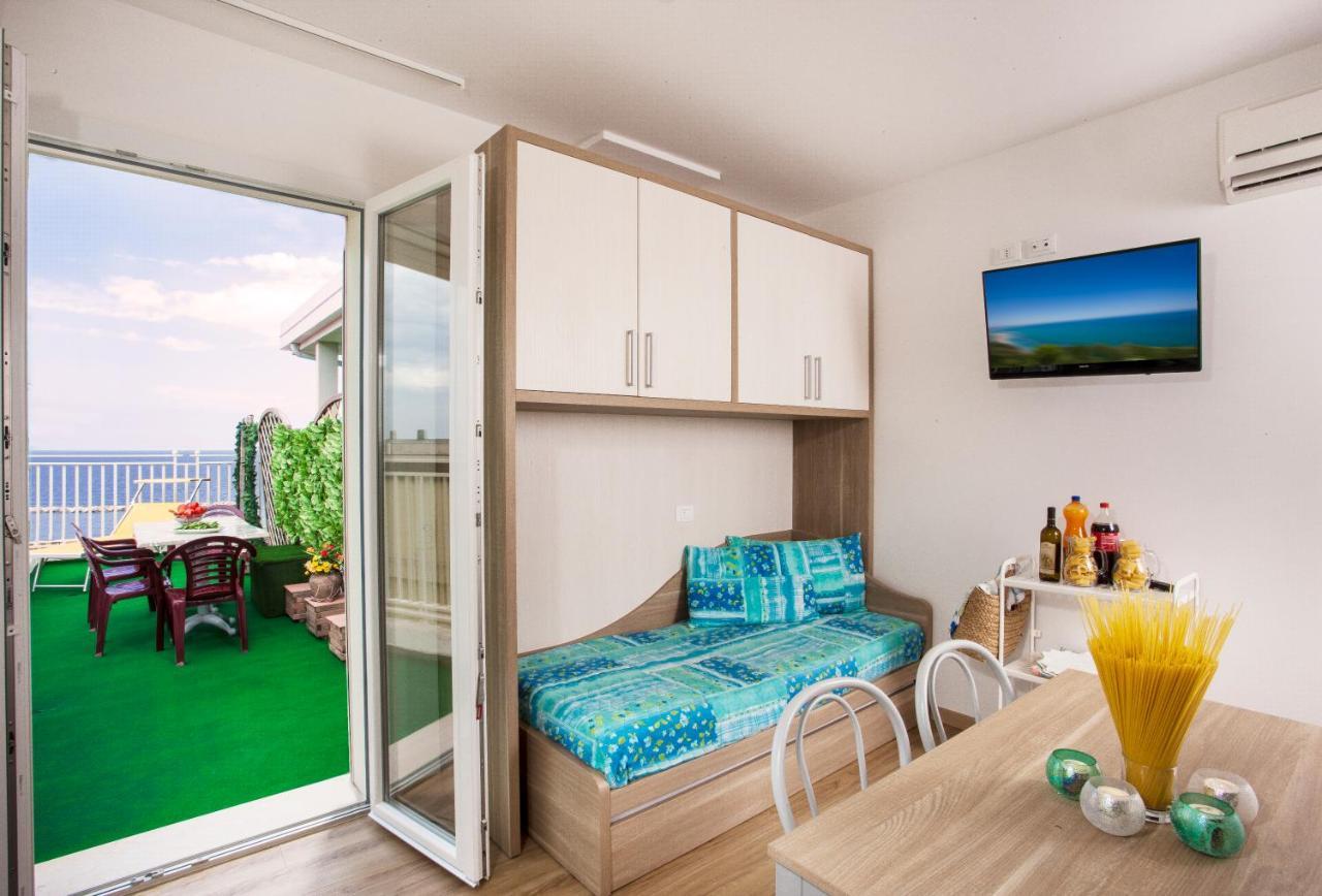 Beach Residence Gabicce Mare Exterior foto